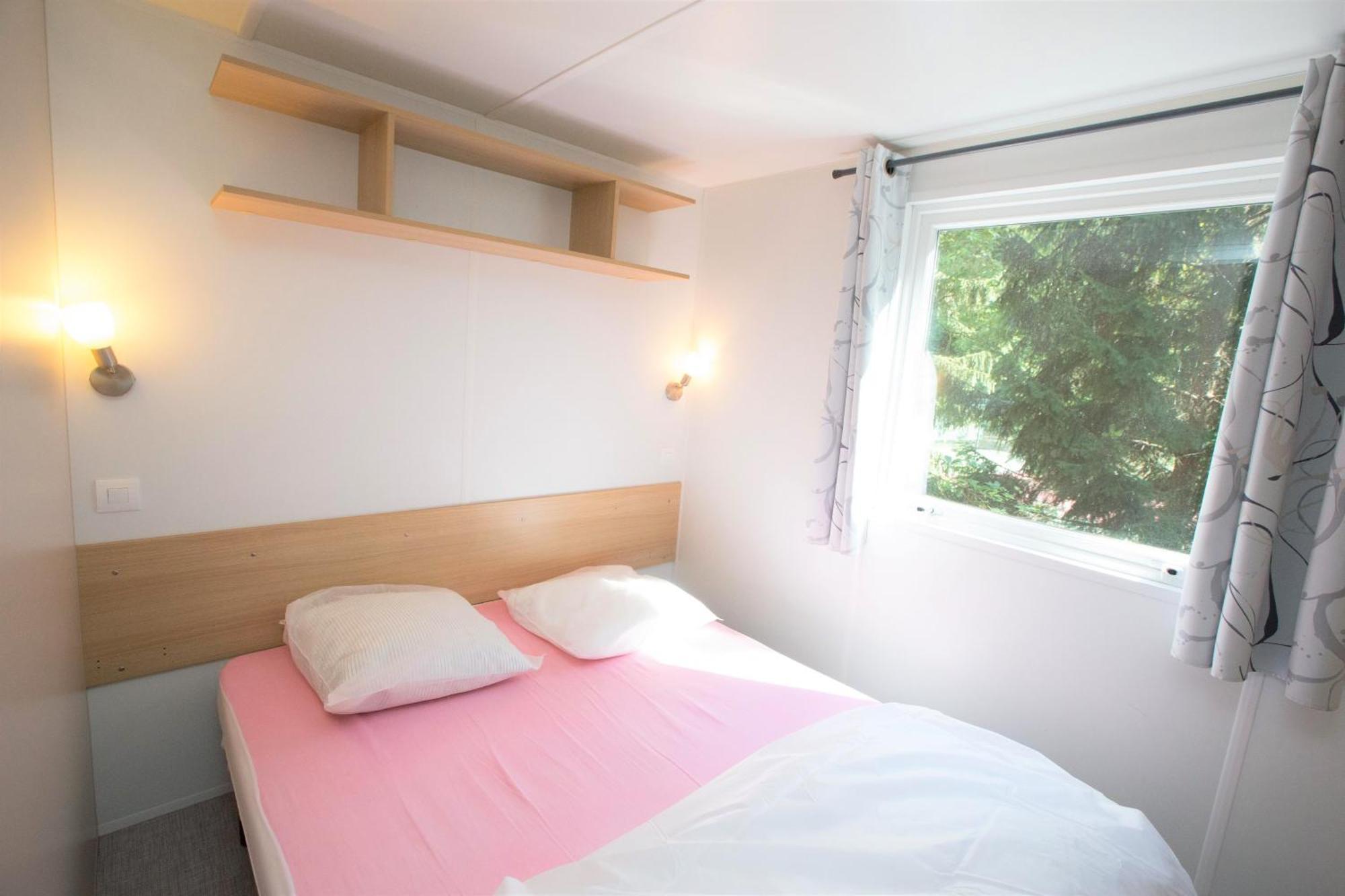 Camping Le Pre Des Moines Гувьо Стая снимка